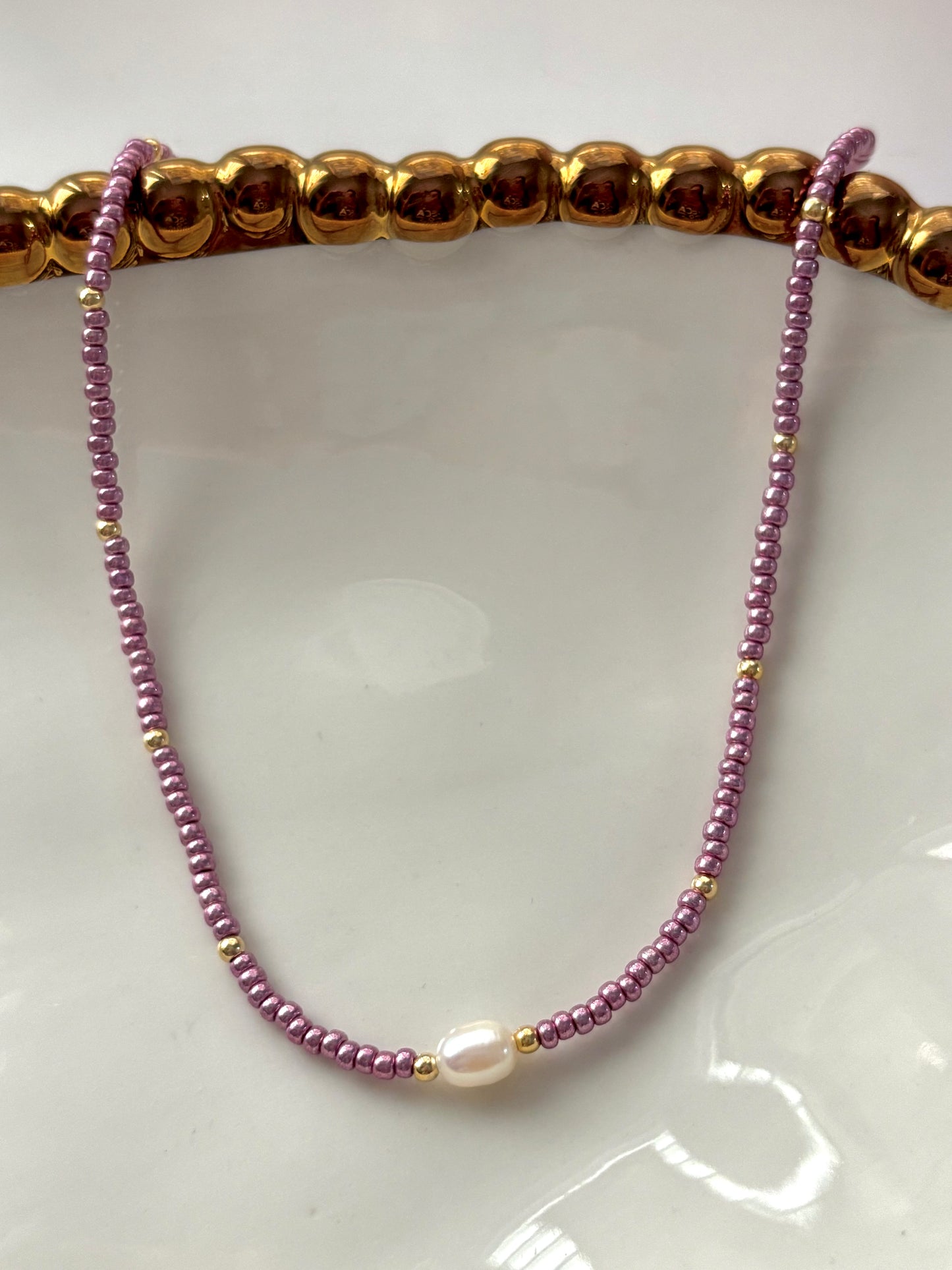 “Violet Necklace”