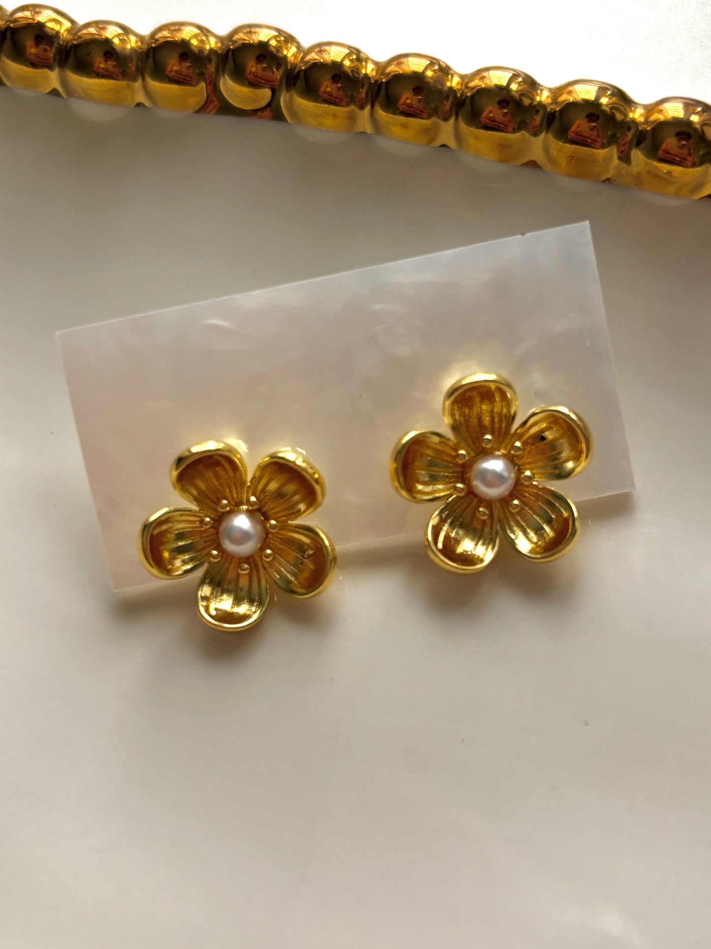 “Flora earings”