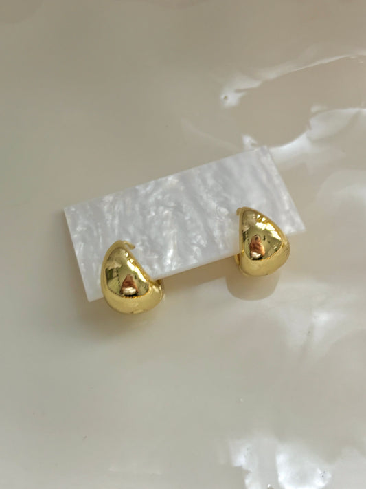 “Gold Earings”