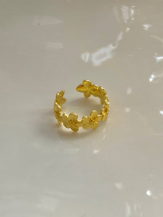 “Flower Ring”