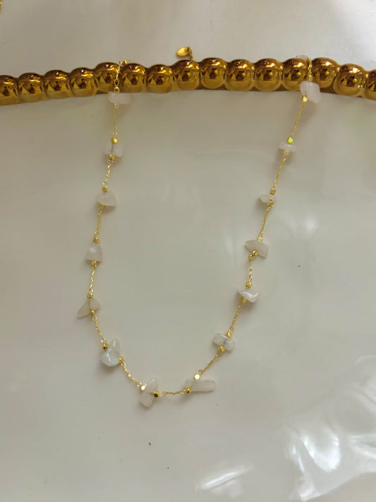 “Quartz Necklace”