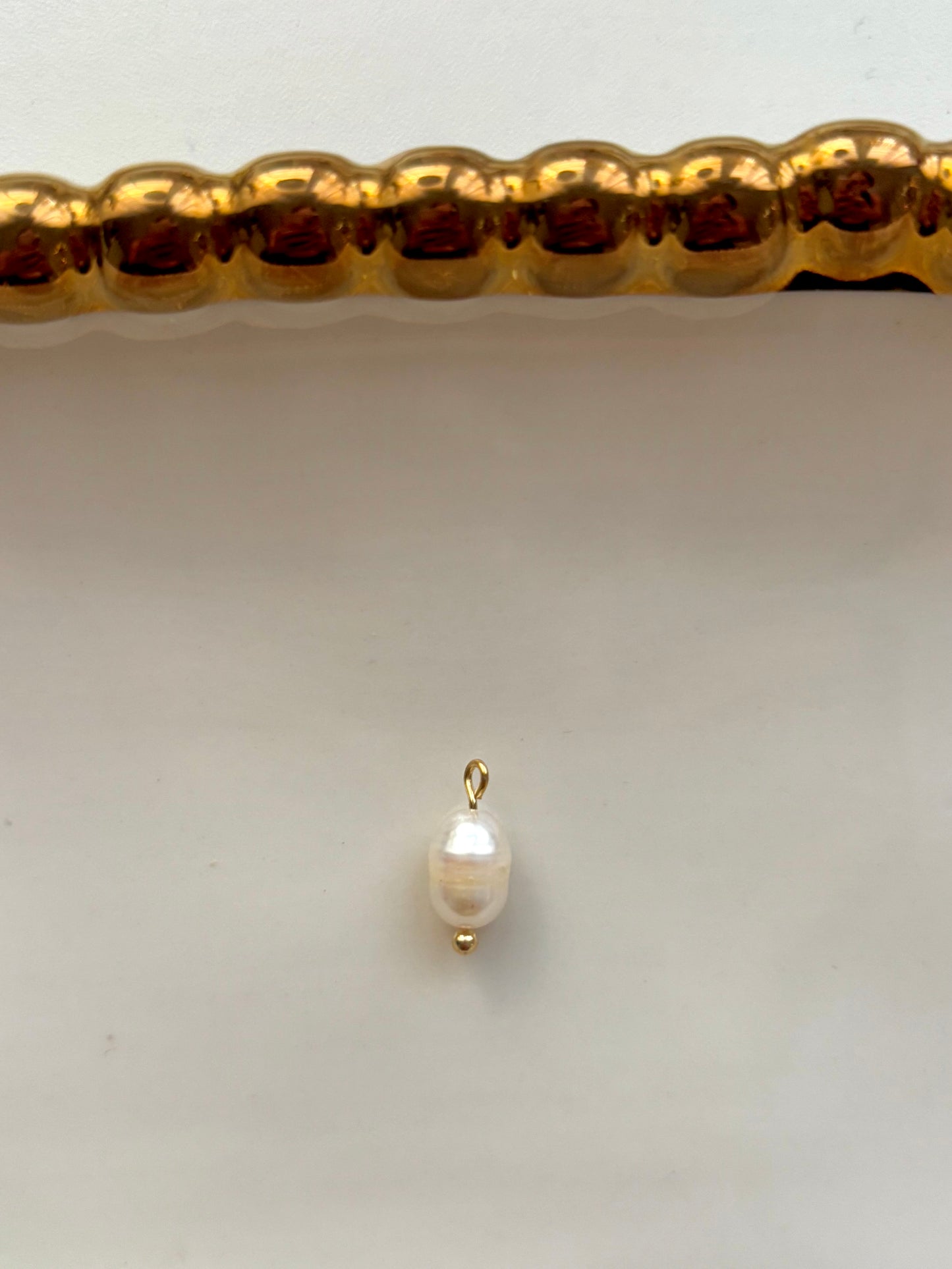 “Pearl Charm”