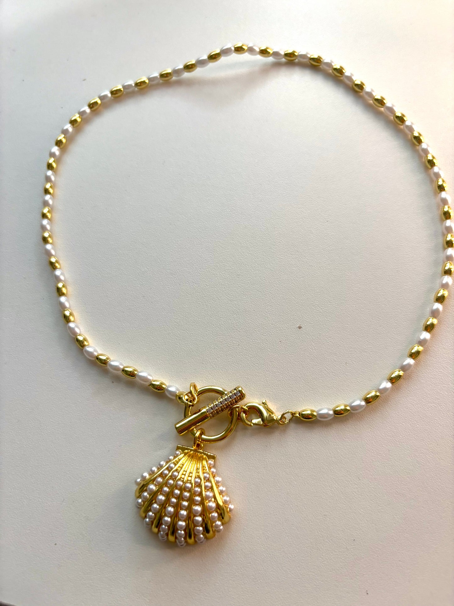 “Ocean Pearl Necklace”
