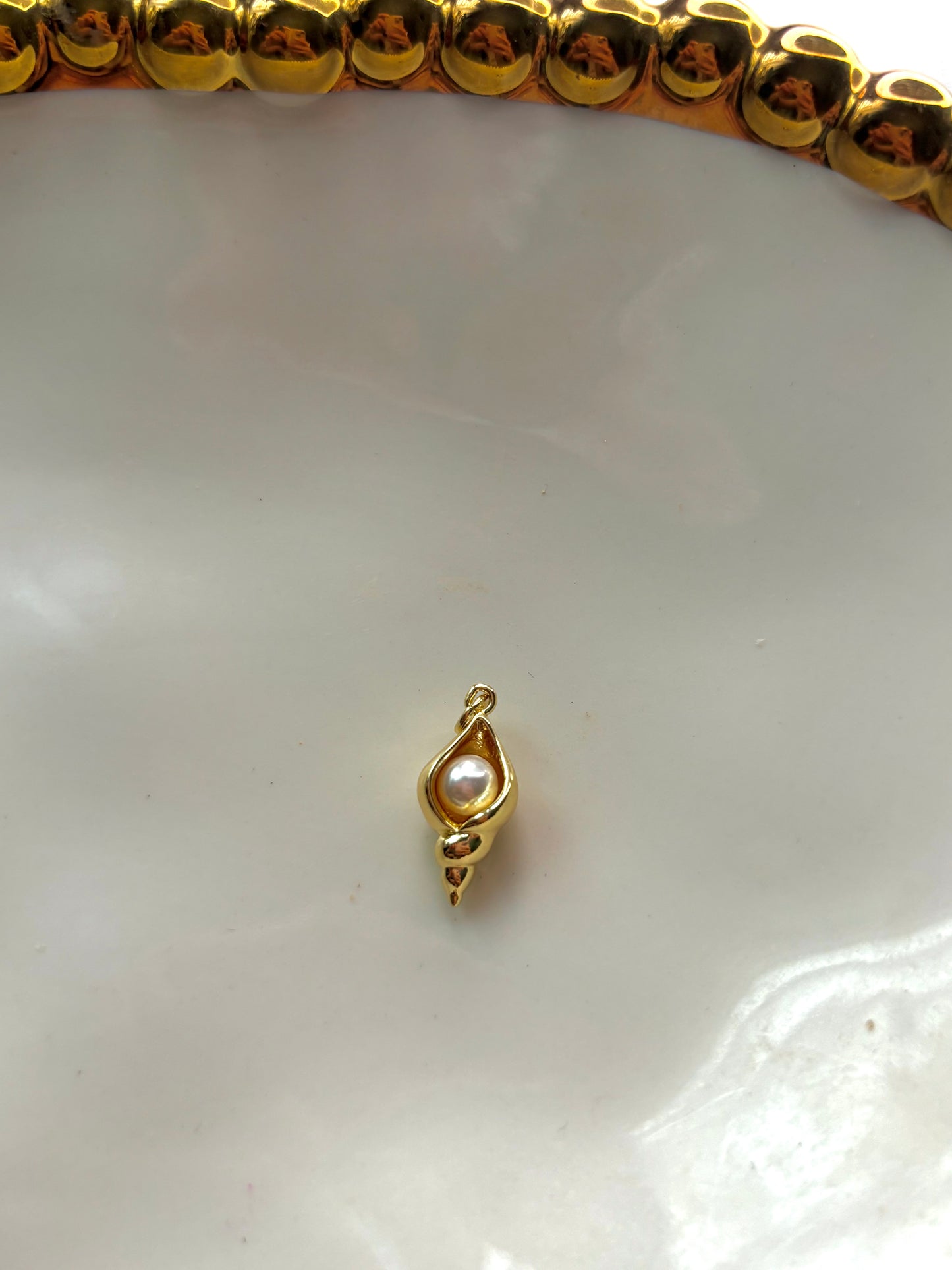 “Charm Pearl”