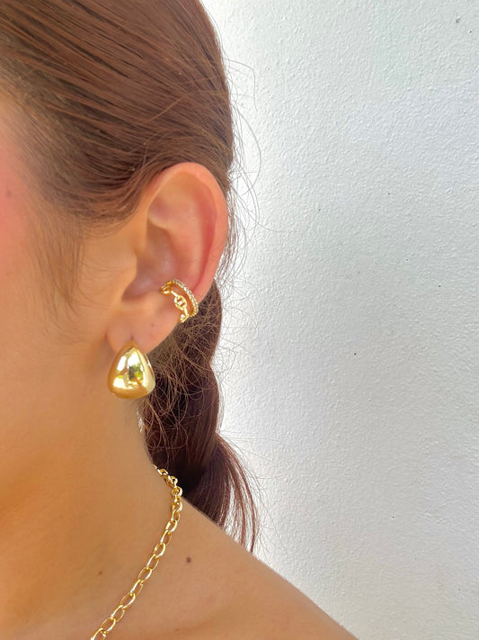 “Erin Earcuff”