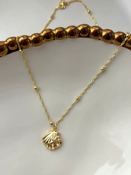 “Marena Necklace”