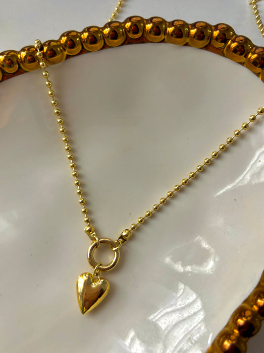 “Love Necklace”