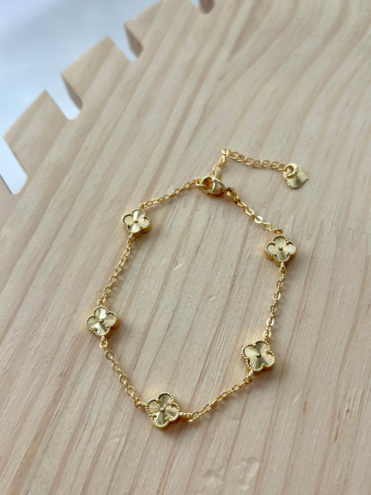 “Gold Clover Bracelet”