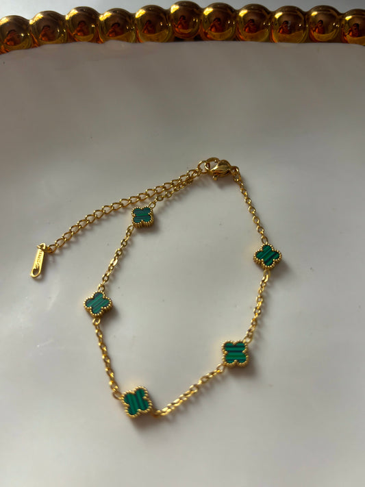 “Green Clover Bracelet”