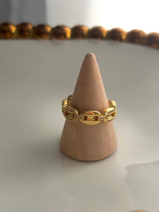 “Zaras Ring”