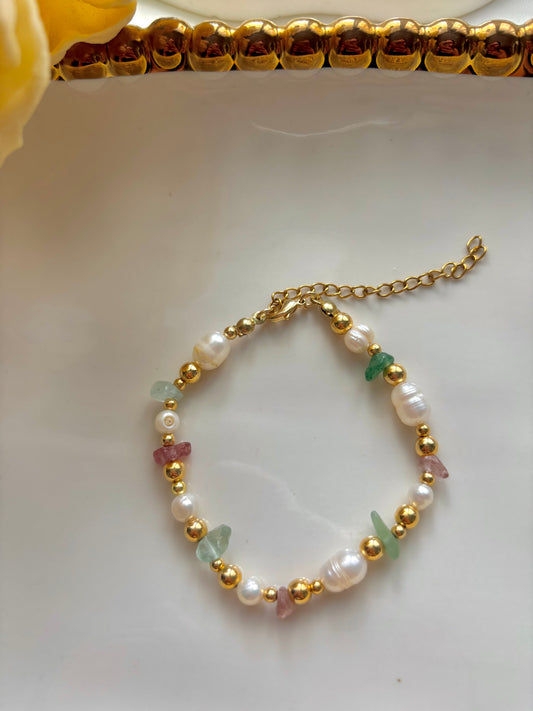 “Cristalea Bracelet”